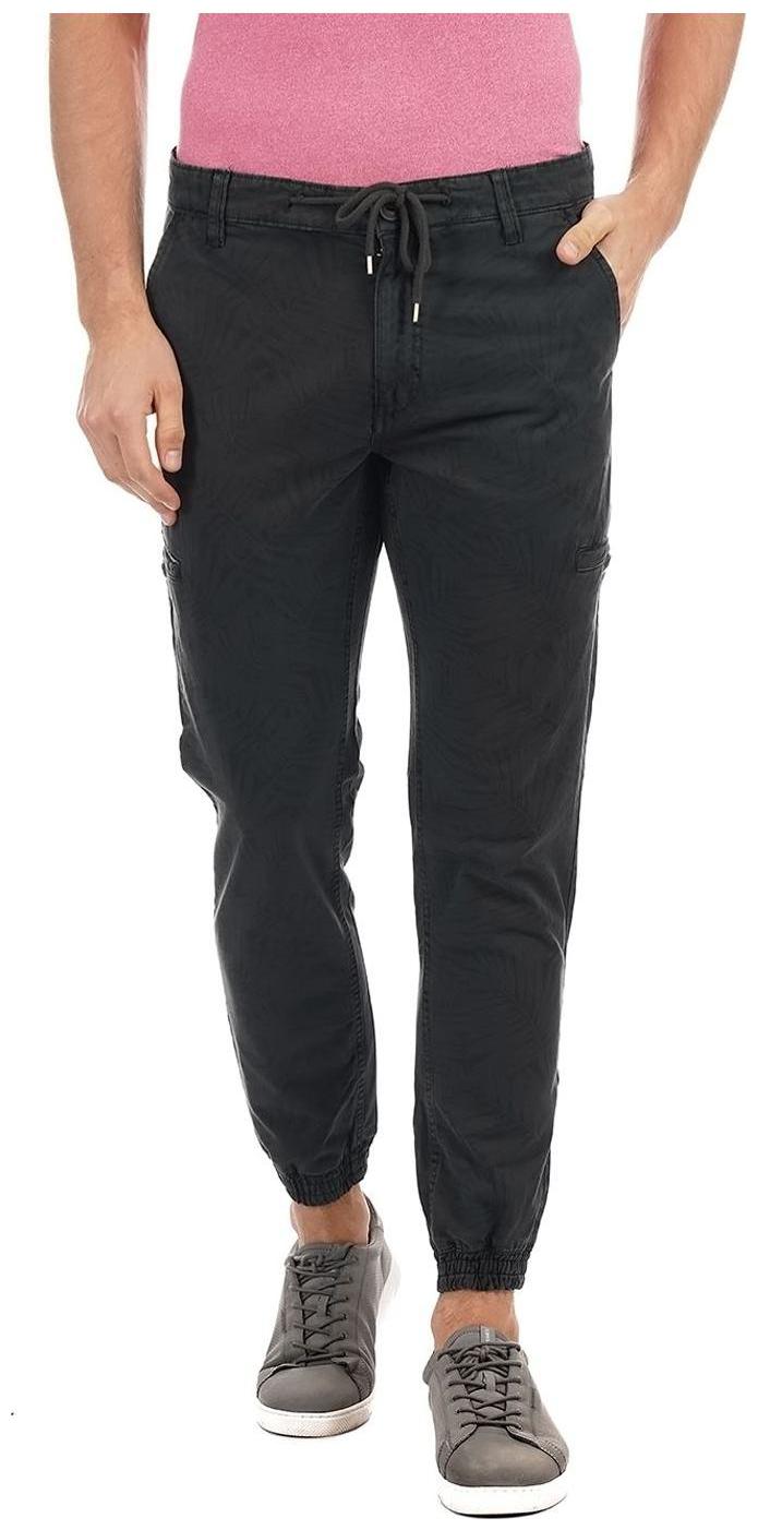 

Pepe Jeans Men Black Solid Regular fit Joggers