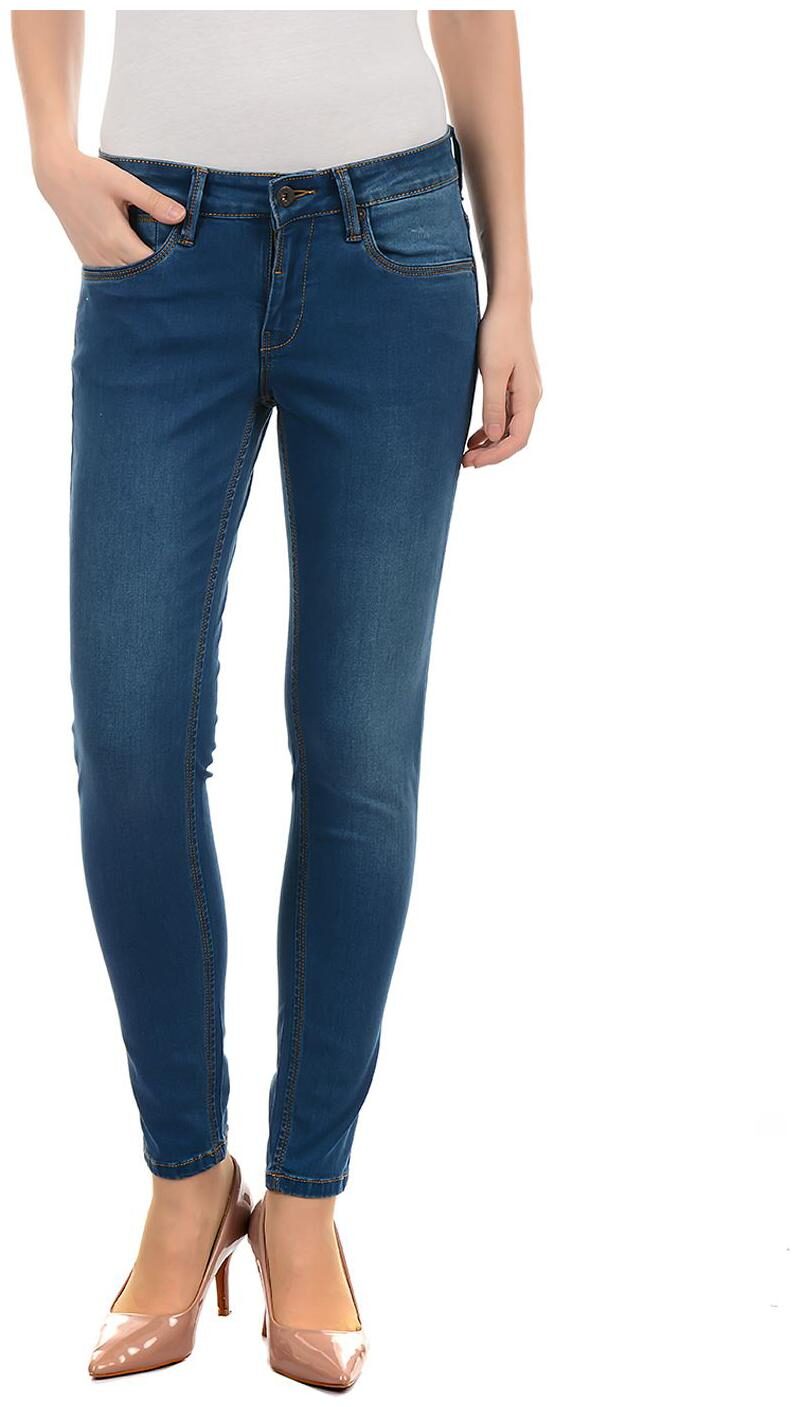 

Pepe Jeans Women Blue Slim fit Jeans