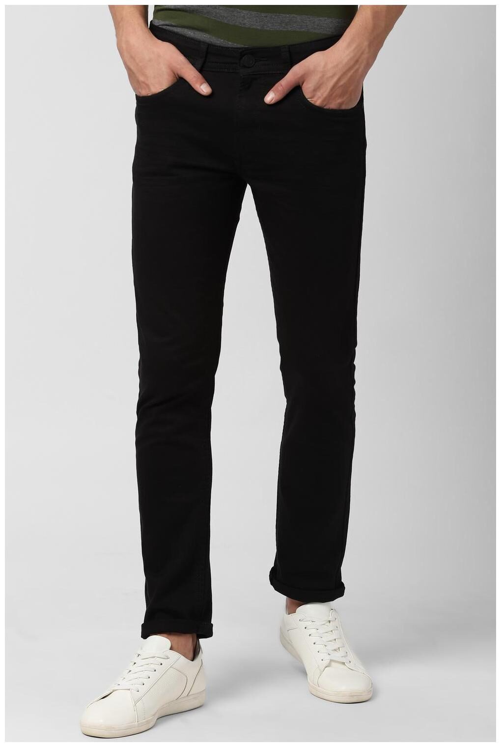 

Peter England Men Black Tapered Fit Jeans