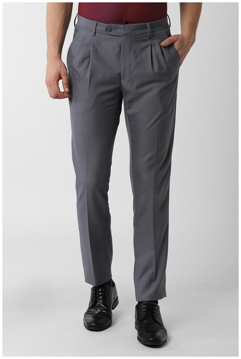 

Peter England Men Solid Slim Fit Formal Trouser - Grey