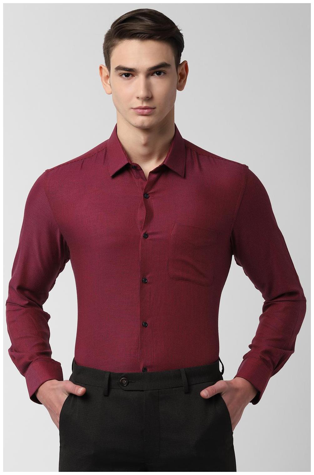 

Peter England Men Regular fit Formal Shirt - Maroon
