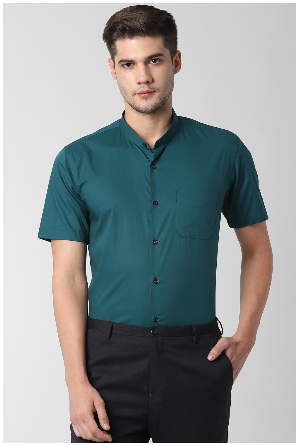 

Peter England Men Slim fit Formal Shirt - Green