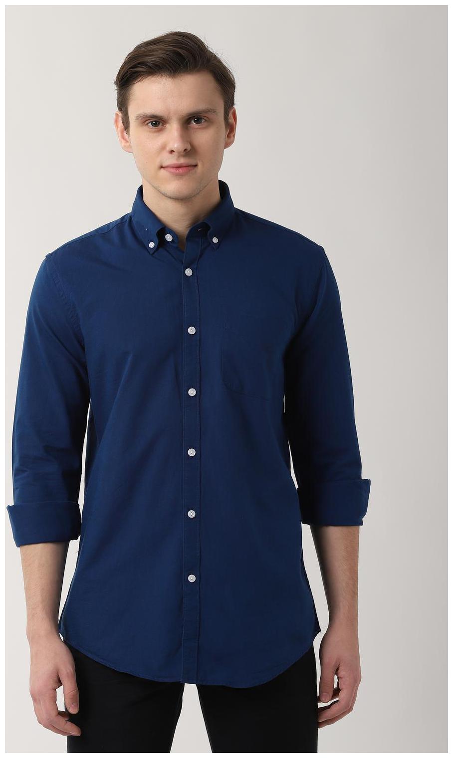 

Peter England Men Blue Solid Slim Fit Casual Shirt