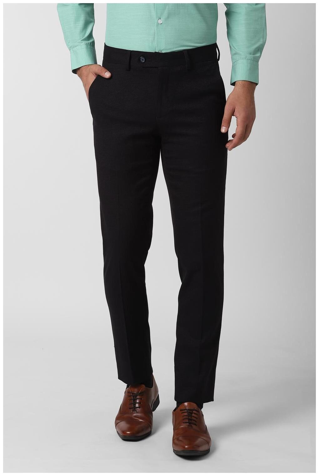 

Peter England Men Textured Slim Fit Formal Trouser - Black