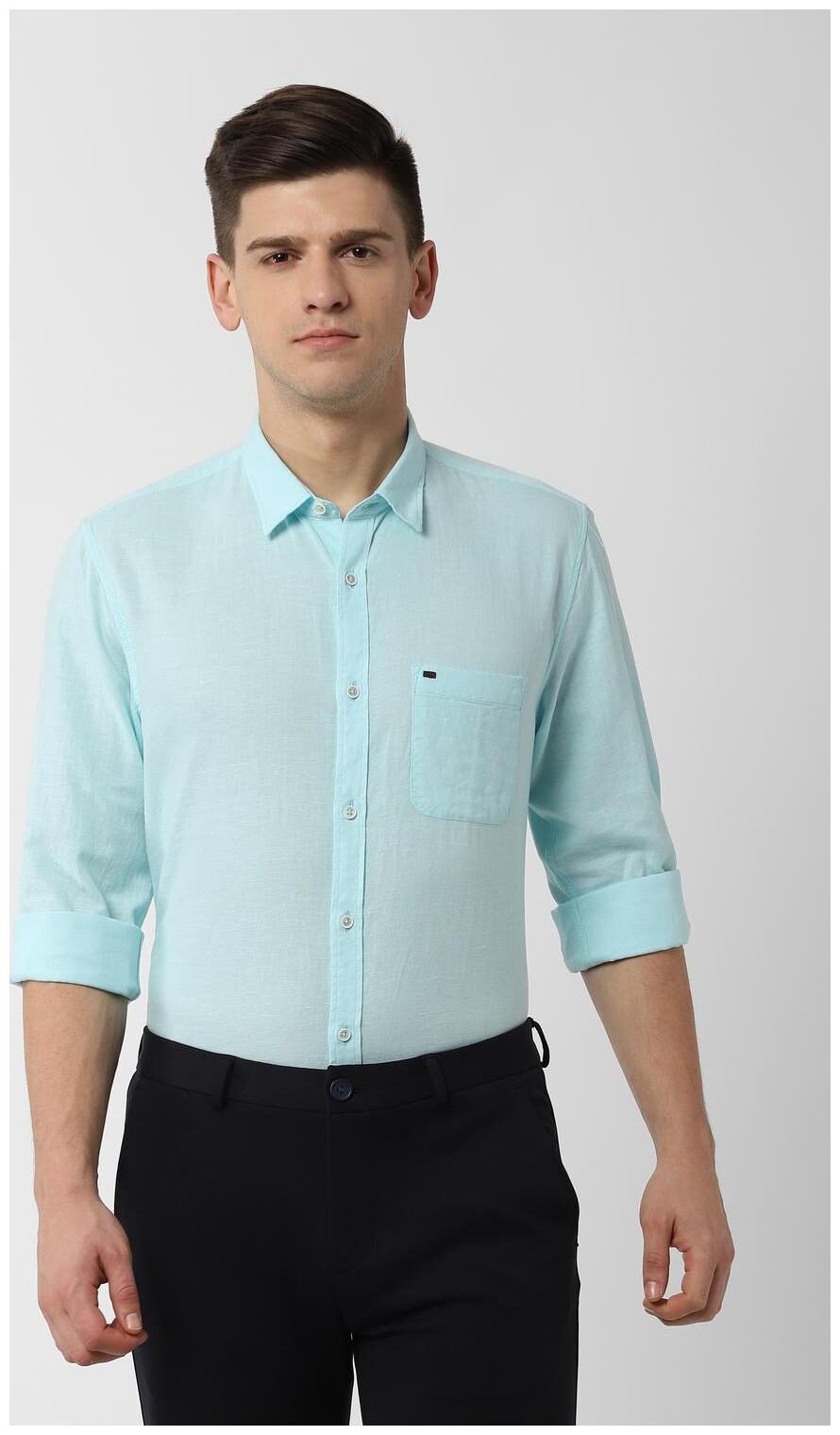 

Peter England Men Blue Solid Slim Fit Casual Shirt