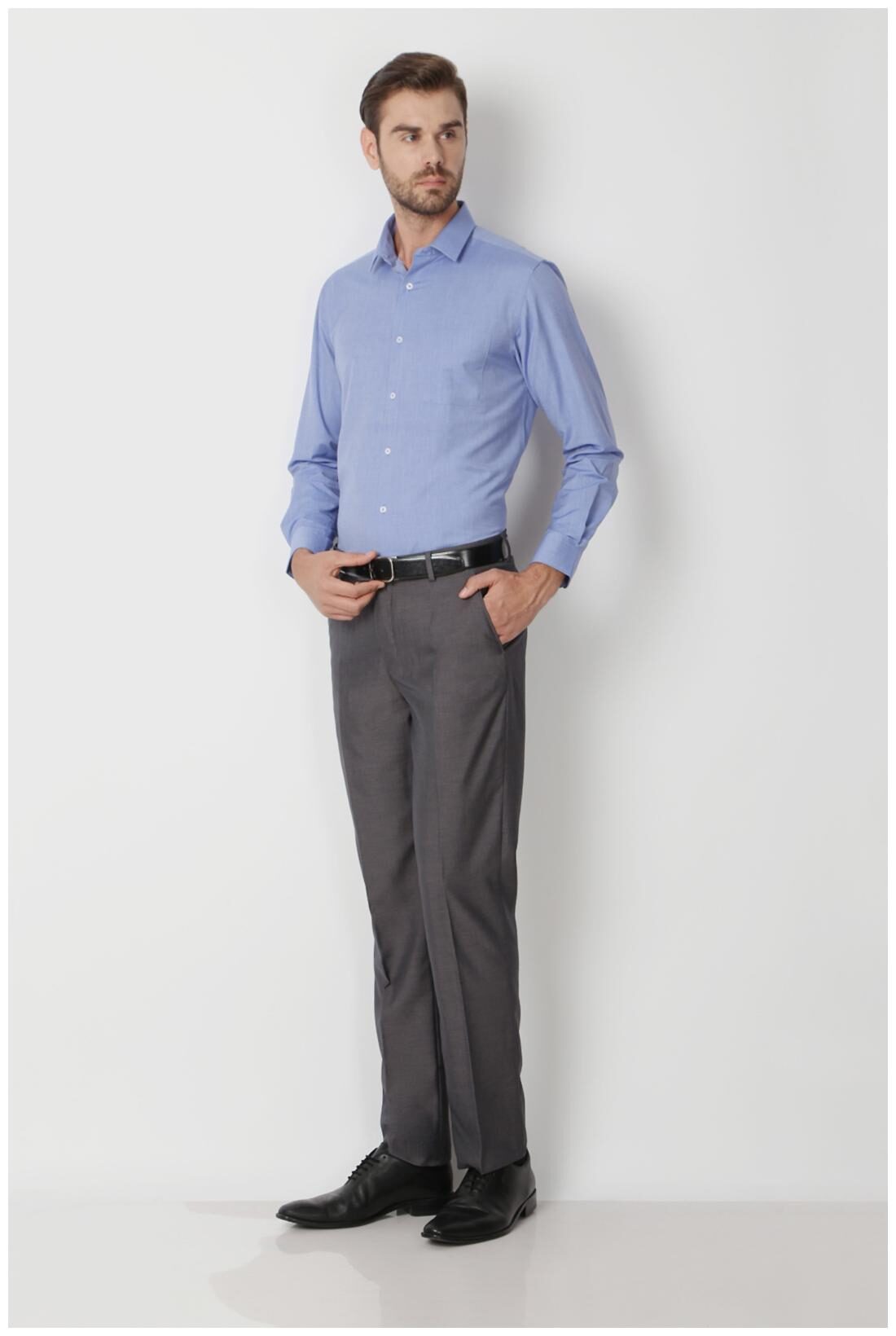 

Peter England Men Slim fit Formal Shirt - Blue