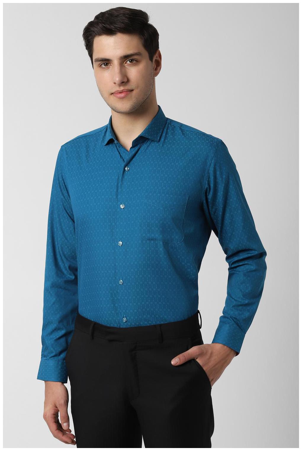 

Peter England Men Regular fit Formal Shirt - Green