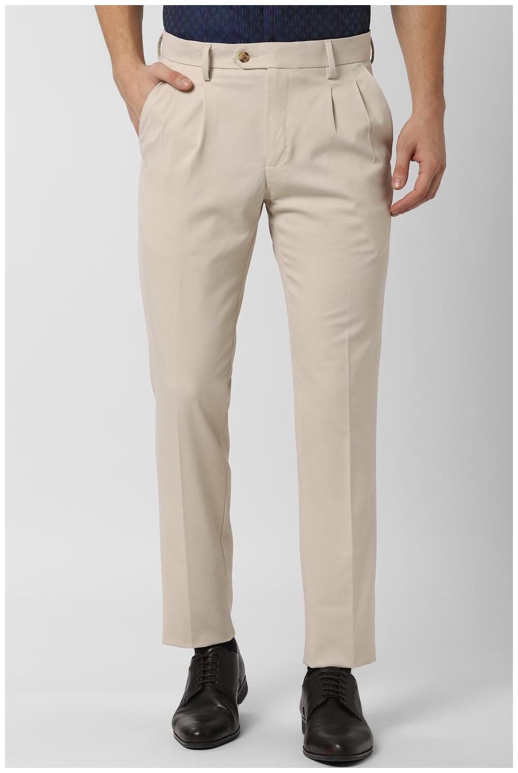 

Peter England Men Textured Slim Fit Formal Trouser - Beige