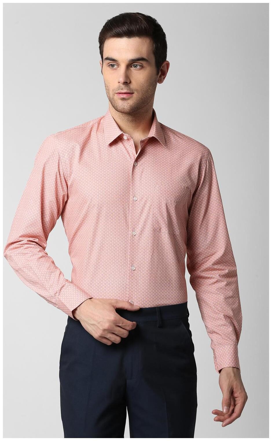 

Peter England Men Slim fit Formal Shirt - Pink