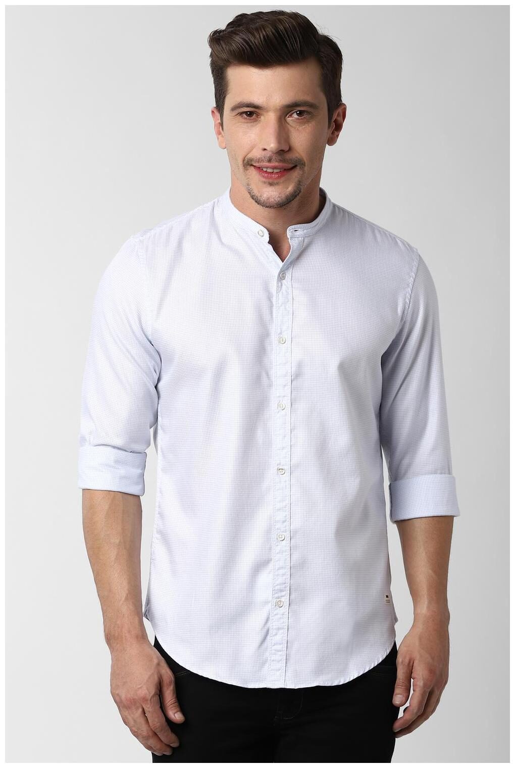 

Peter England Men White Pinstrips Super Slim Fit Casual Shirt