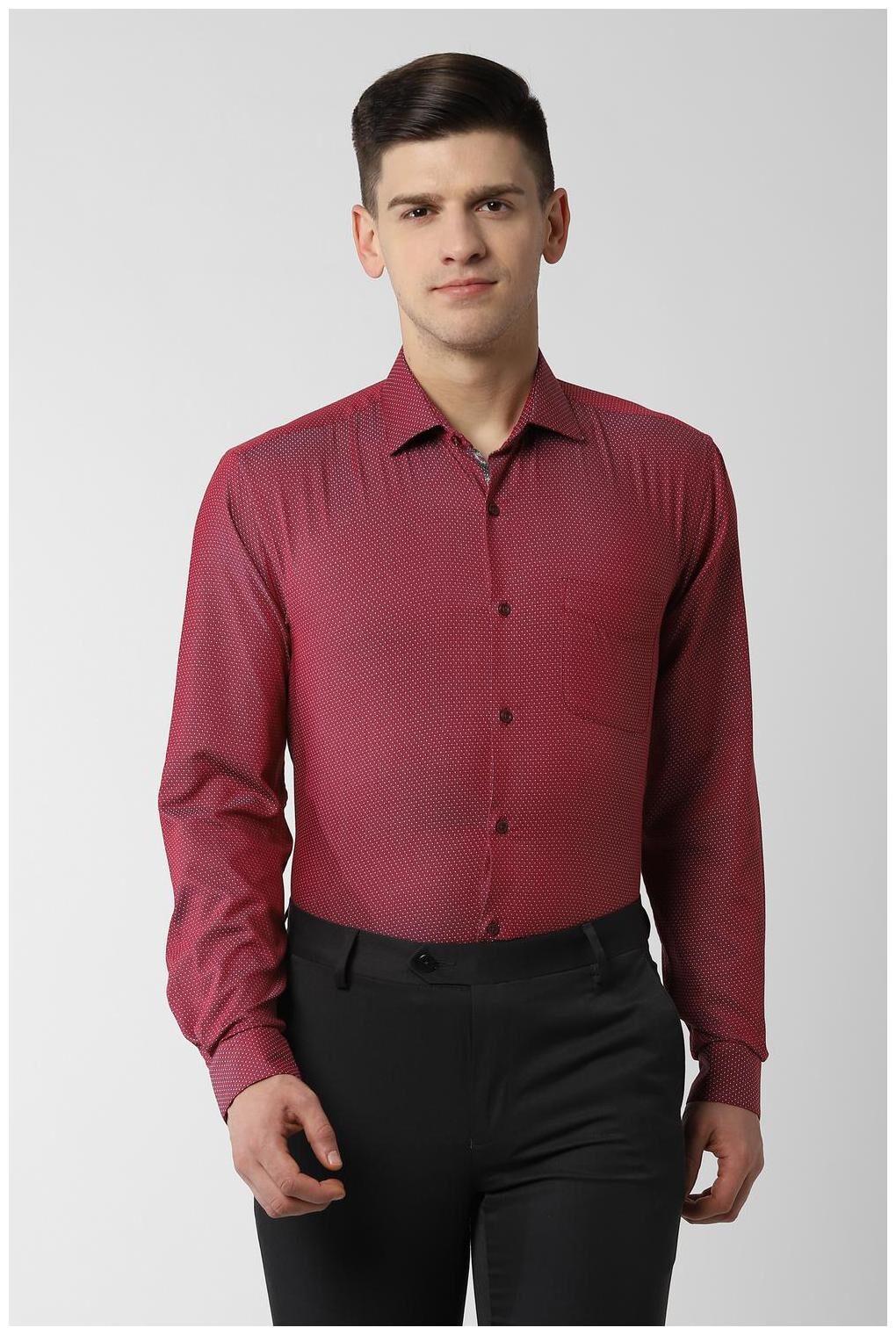 

Peter England Men Regular fit Formal Shirt - Maroon