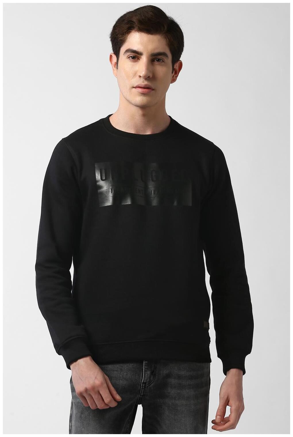 

Peter England Men Black Round neck Sweatshirt