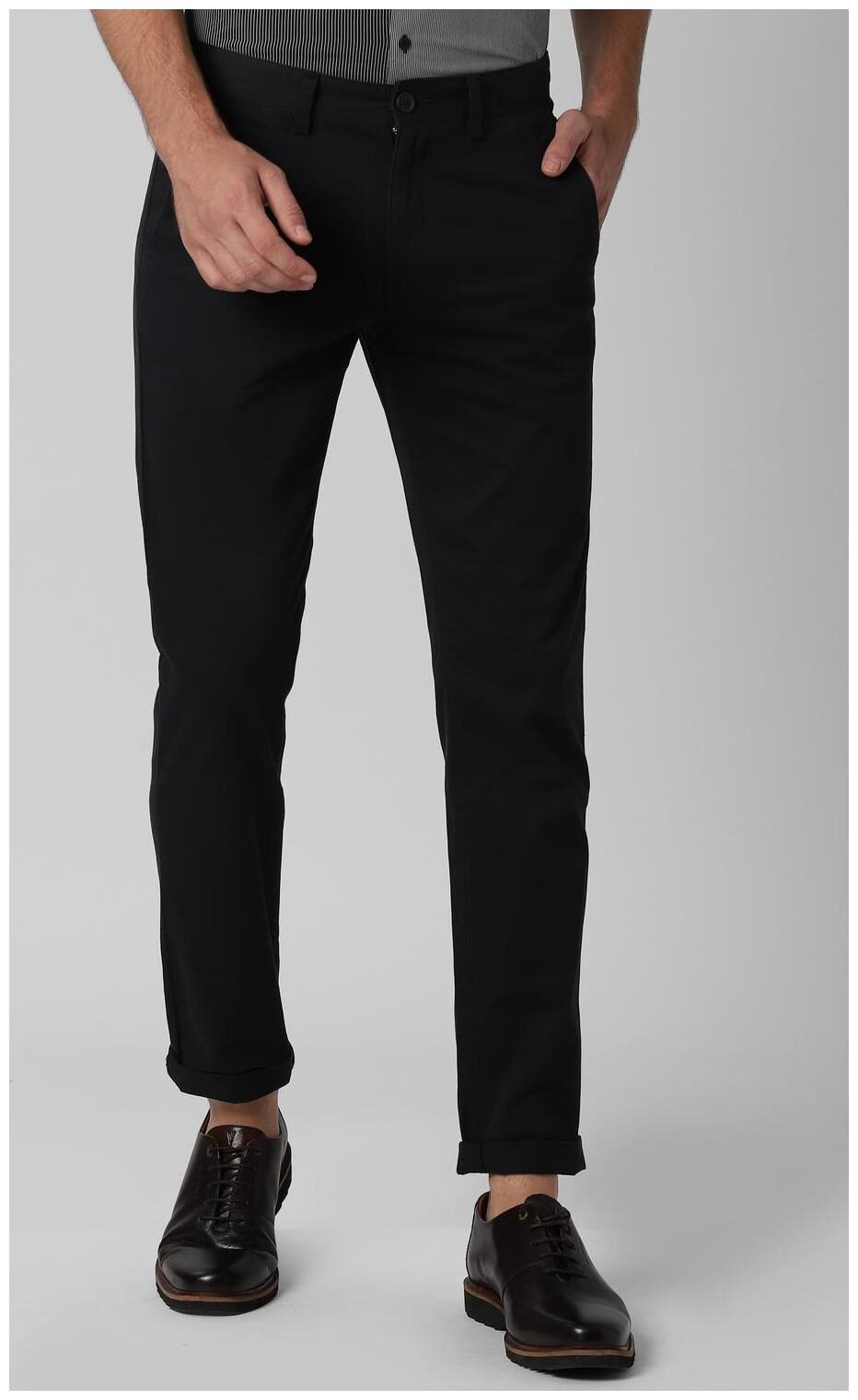 

Peter England Men Blue Solid Slim fit Regular trousers