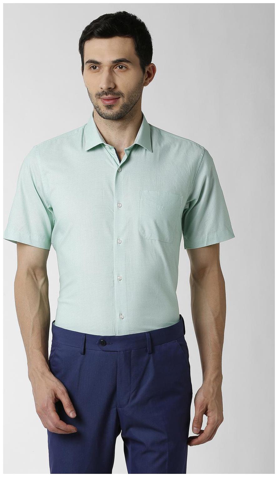 

Peter England Men Regular fit Formal Shirt - Green