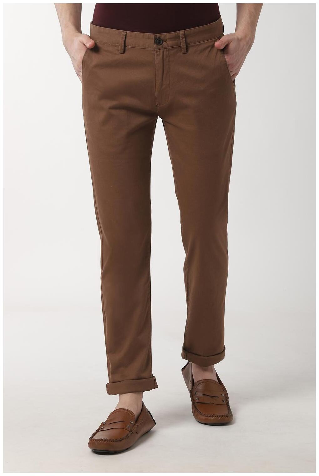 

Peter England Men Brown Solid Slim fit Regular trousers