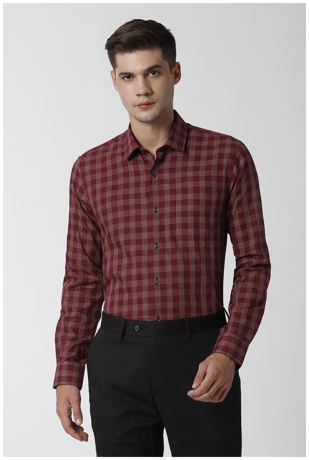 

Peter England Men Slim fit Formal Shirt - Maroon