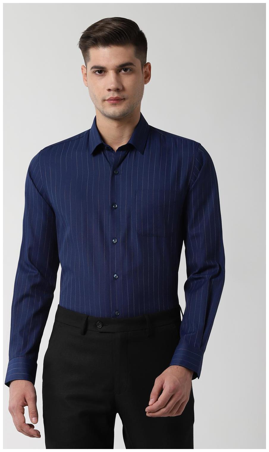 

Peter England Men Slim fit Formal Shirt - Blue