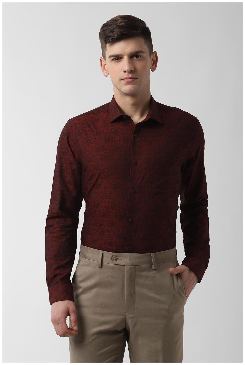 

Peter England Men Slim fit Formal Shirt - Maroon