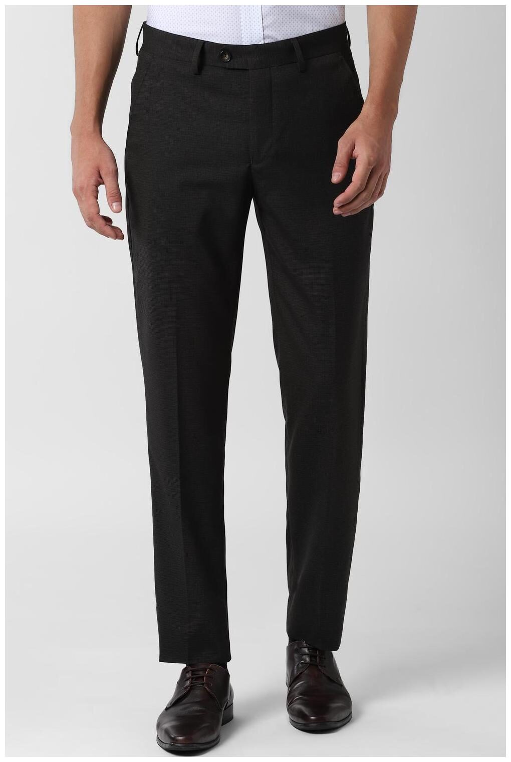 

Peter England Men Solid Slim Fit Formal Trouser - Black