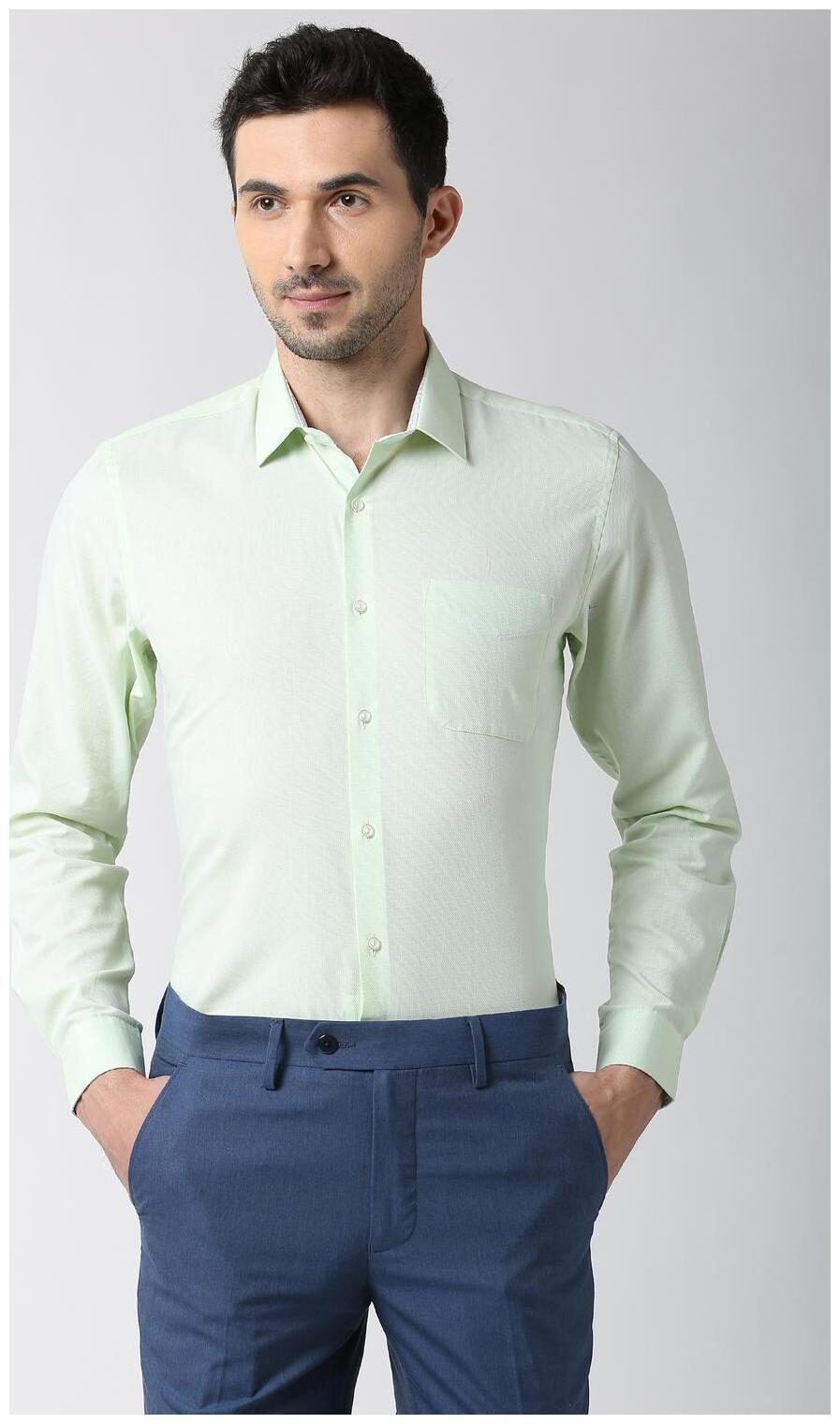 

Peter England Men Regular fit Formal Shirt - Green