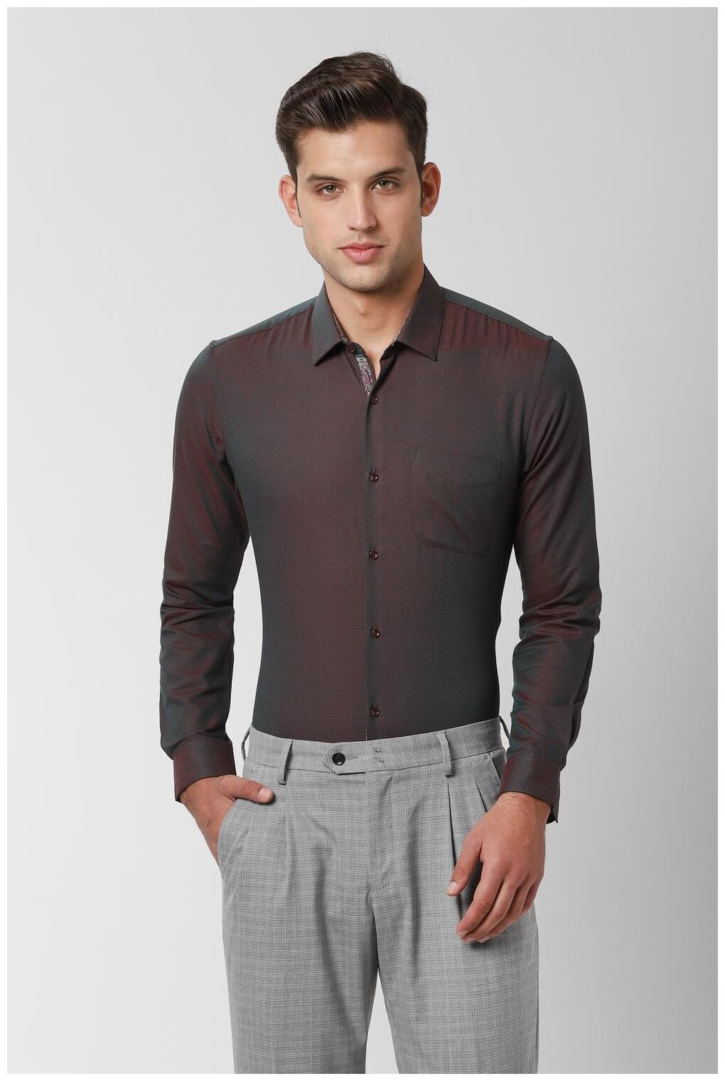 

Peter England Men Slim fit Formal Shirt - Maroon