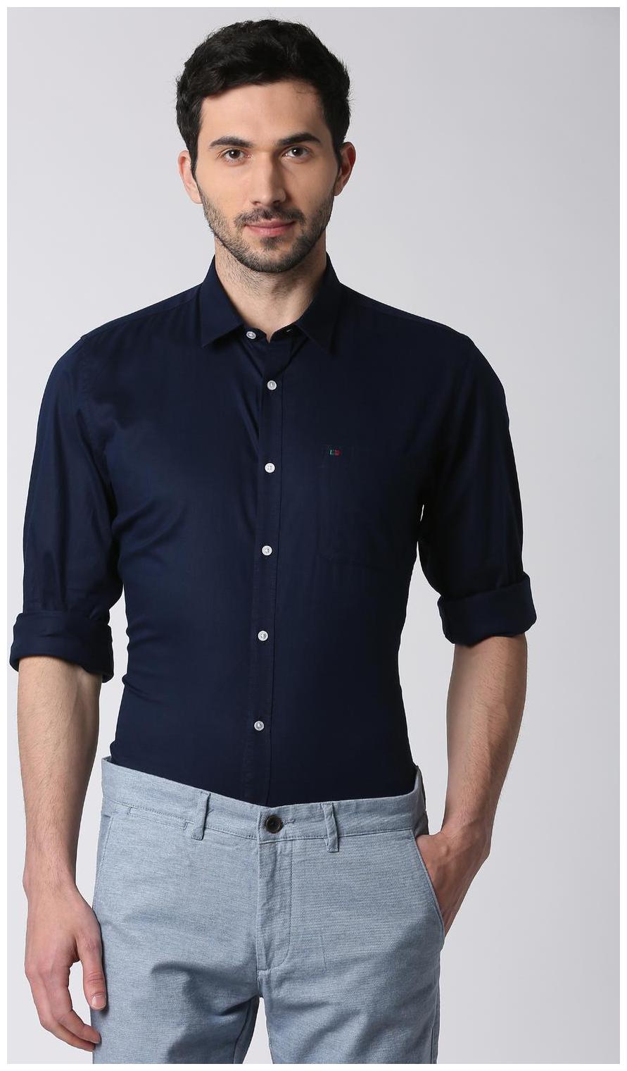 

Peter England Men Blue Solid Slim Fit Casual Shirt