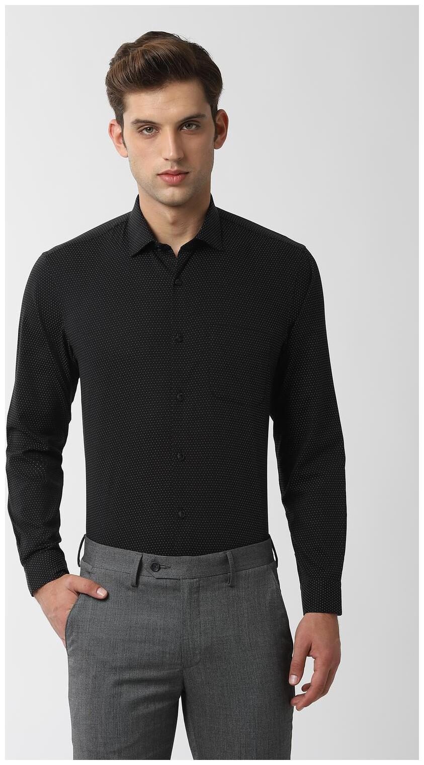 

Peter England Men Regular fit Formal Shirt - Black