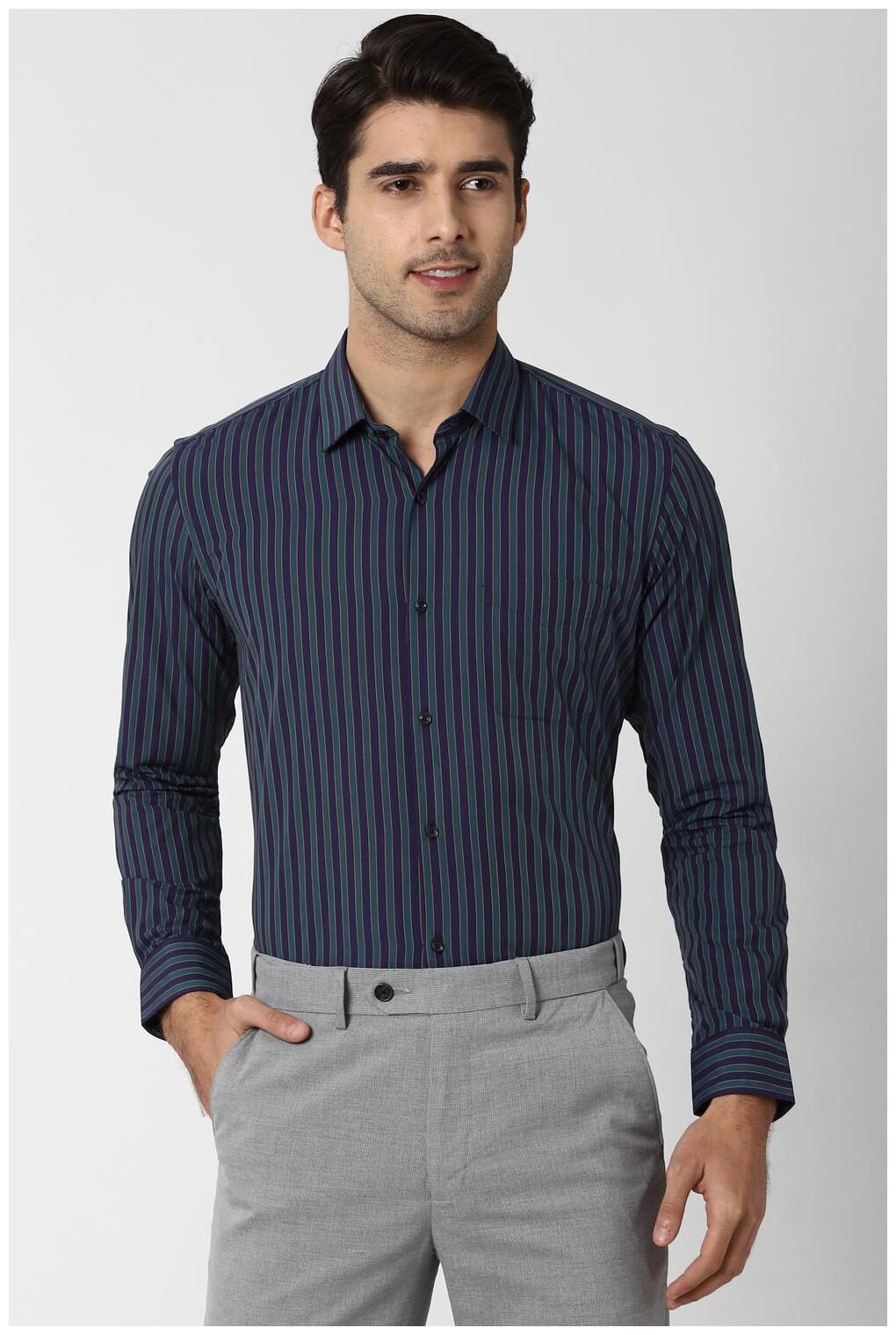 

Peter England Men Regular fit Formal Shirt - Navy blue