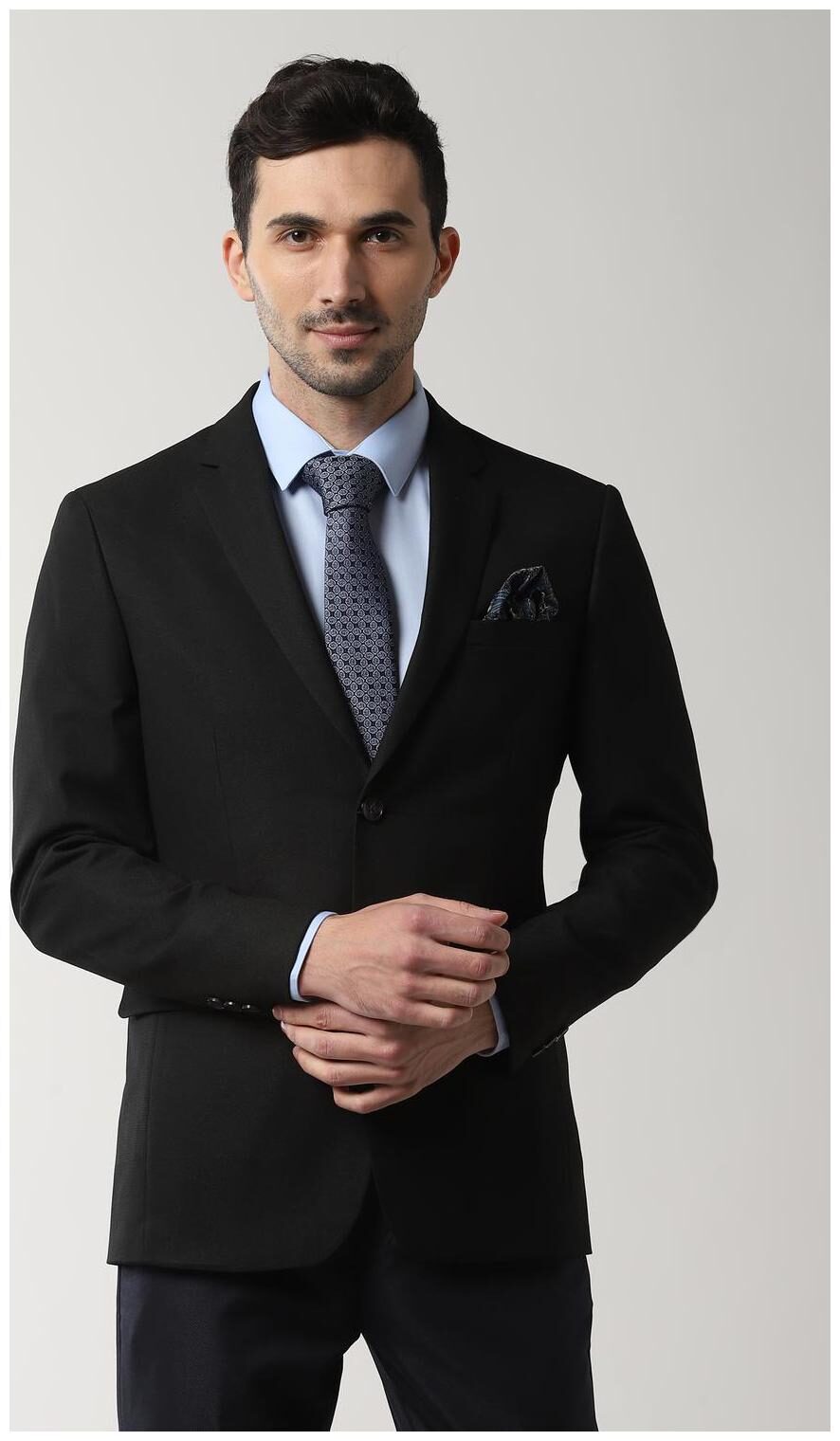 

Peter England Men Black Solid Slim fit Single Breasted Blazer