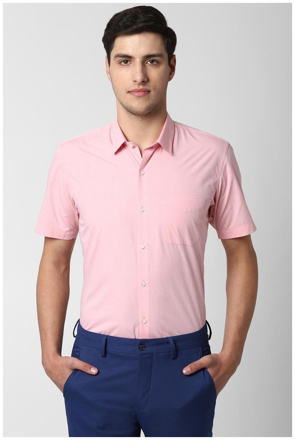 

Peter England Men Slim fit Formal Shirt - Pink