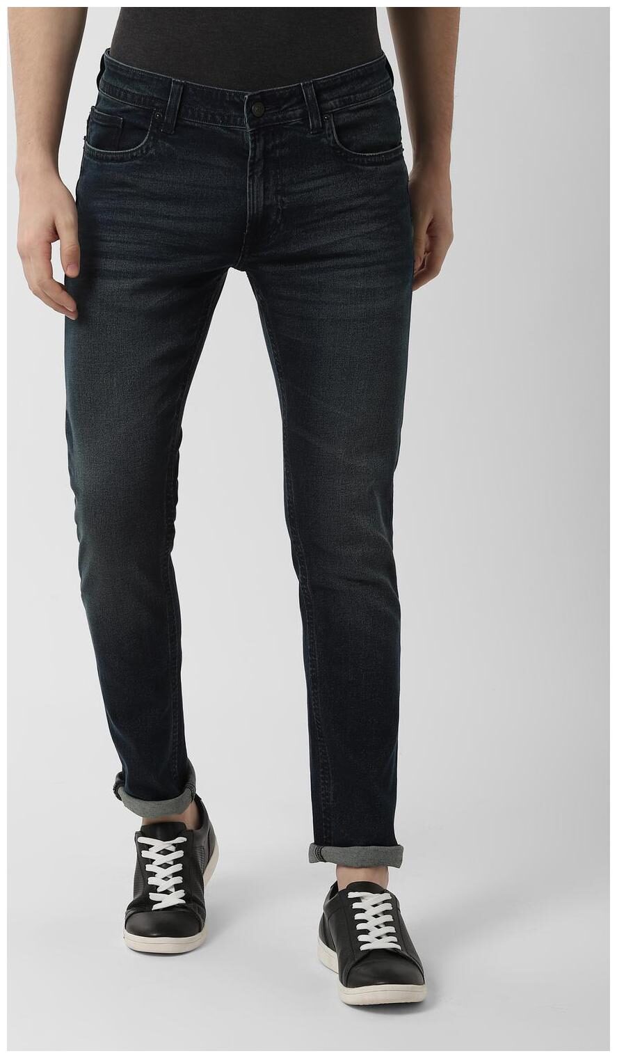 

Peter England Men Blue Tapered Fit Jeans