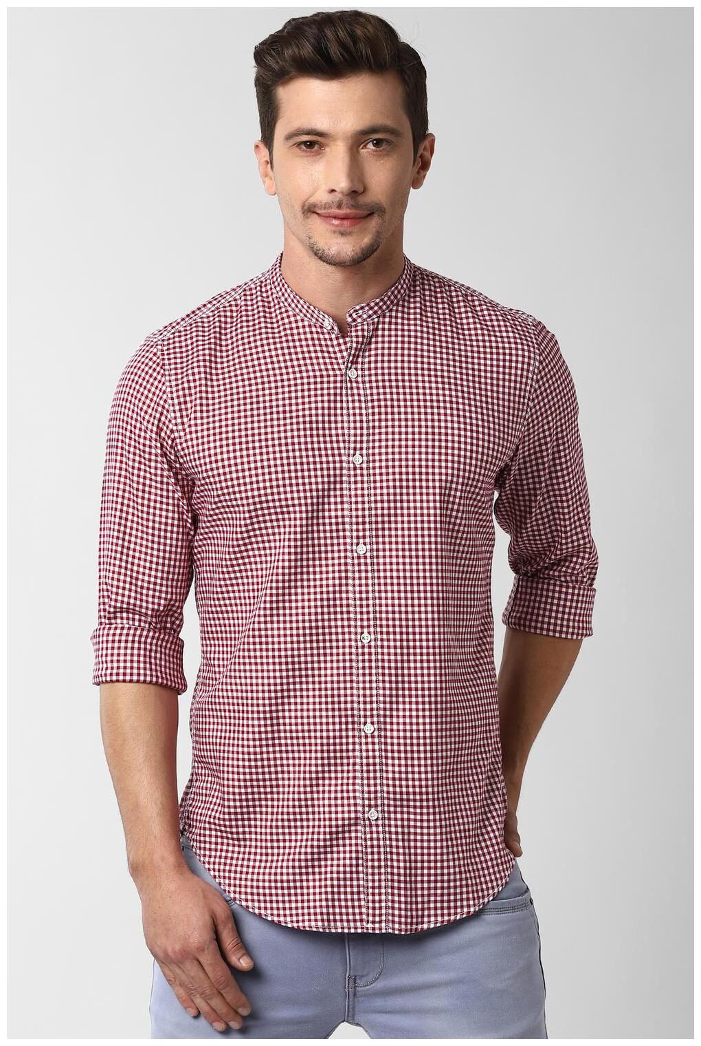

Peter England Men Red Checked Super Slim Fit Casual Shirt
