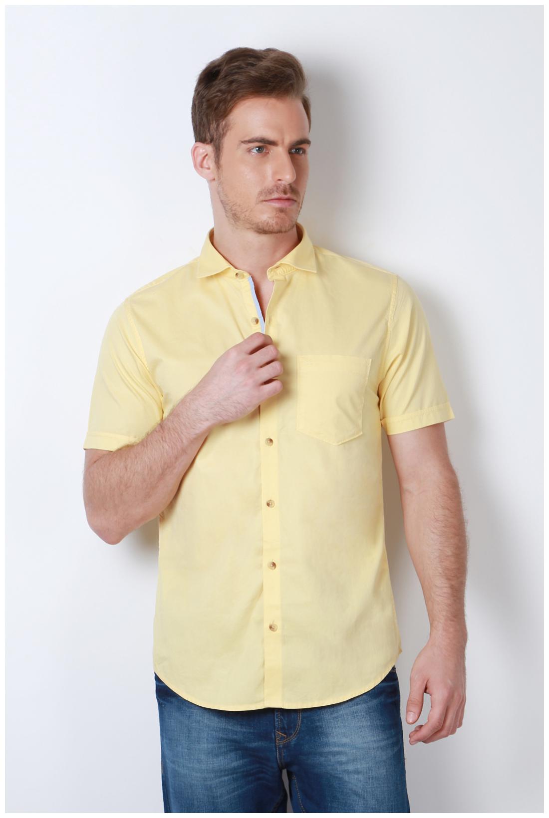 

Peter England Men Yellow Solid Slim Fit Casual Shirt