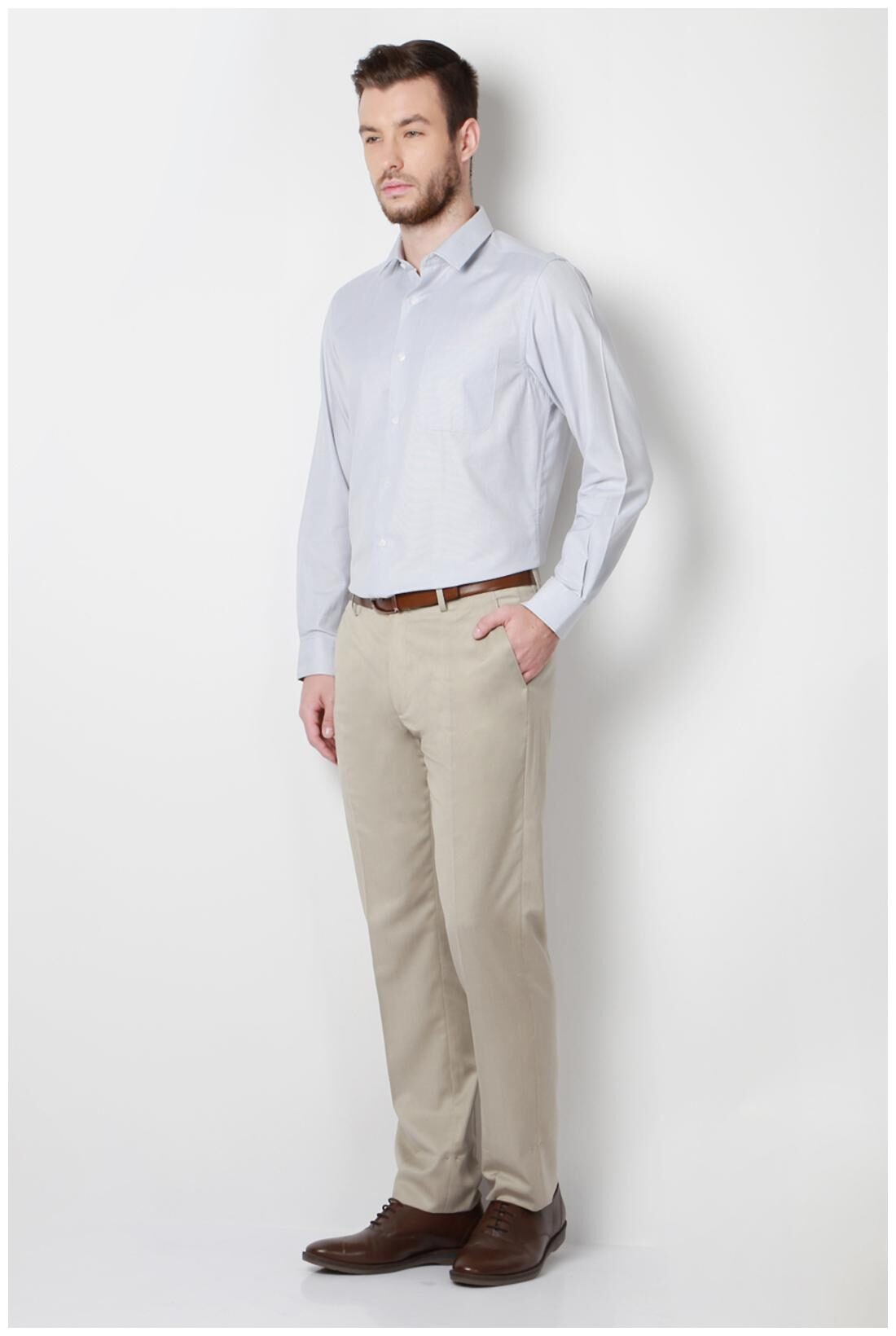 

Peter England Men Slim fit Formal Shirt - Grey