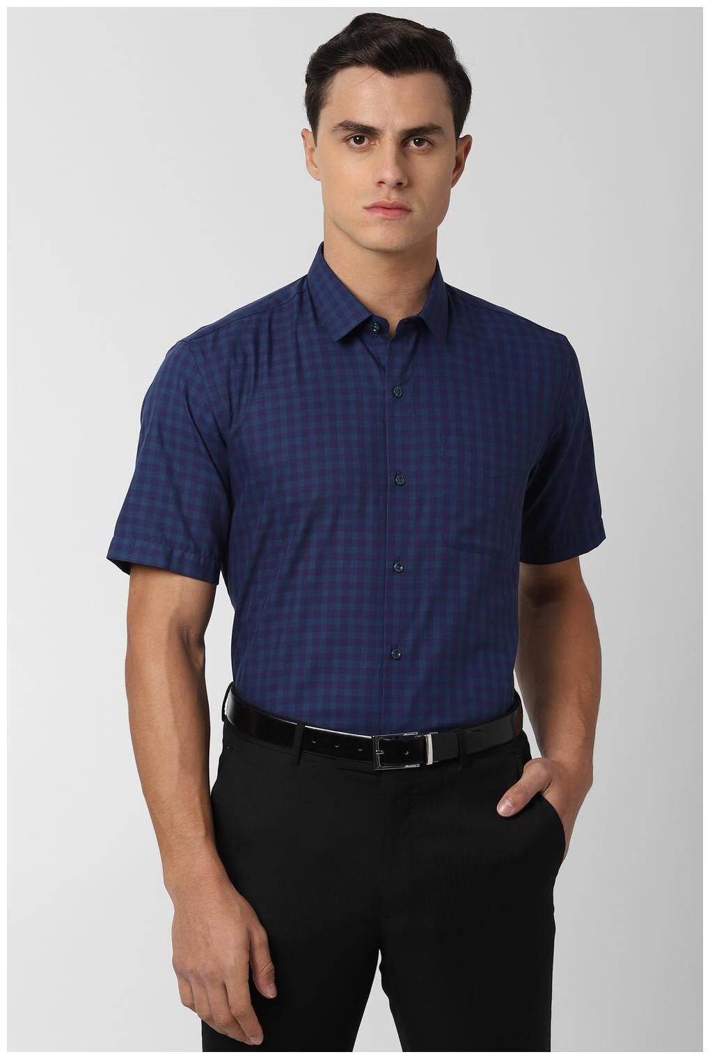 

Peter England Men Regular fit Formal Shirt - Navy blue