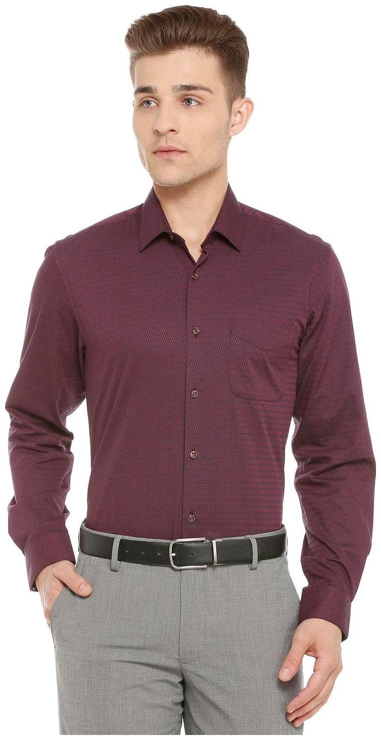 

Peter England Men Slim fit Formal Shirt - Maroon