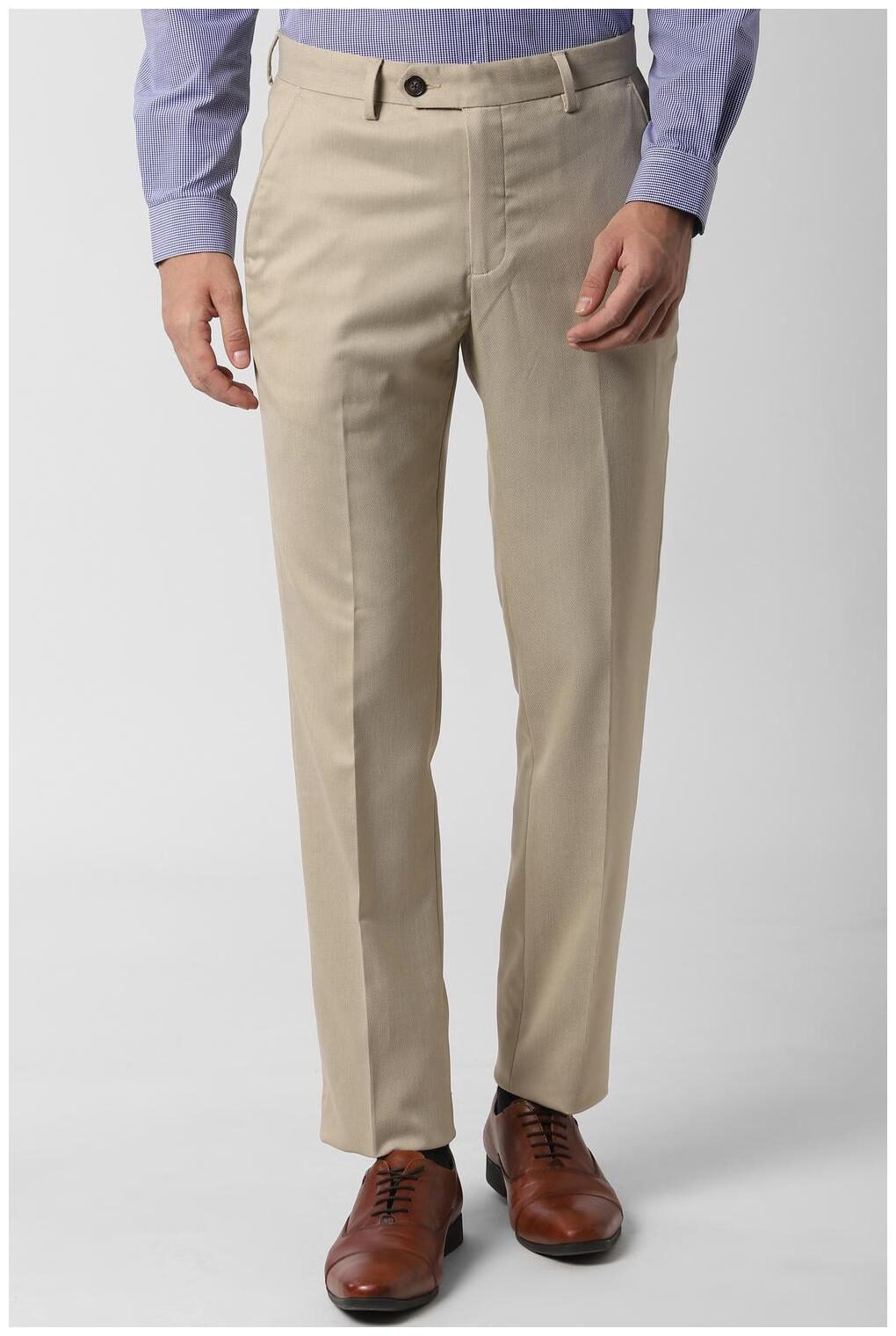 

Peter England Men Solid Slim Fit Formal Trouser - Beige