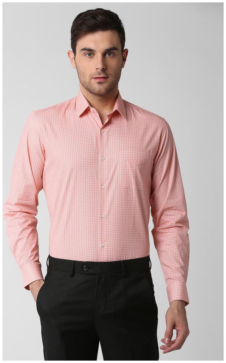 

Peter England Men Slim fit Formal Shirt - Pink