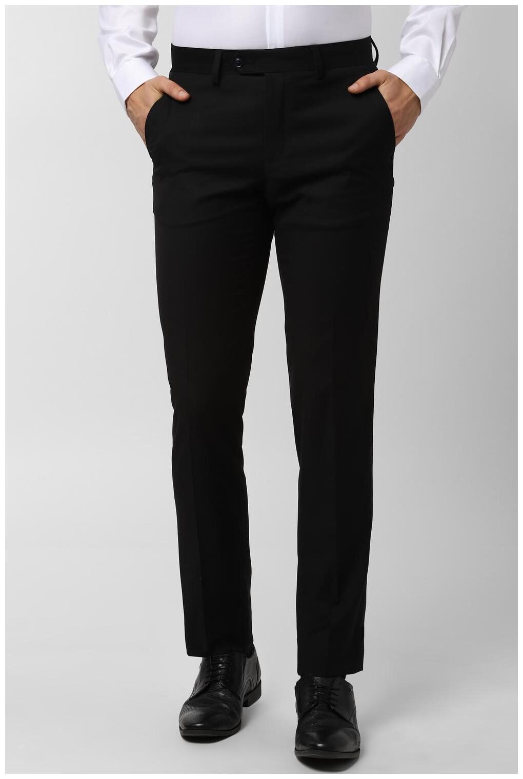 

Peter England Men Solid Slim Fit Formal Trouser - Black