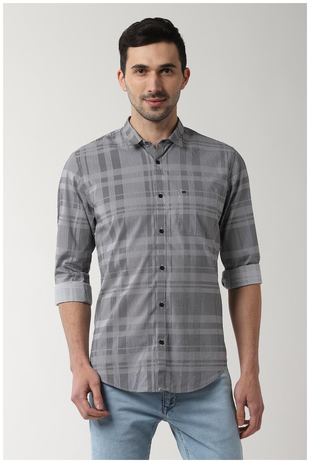 

Peter England Men Grey Checked Slim Fit Casual Shirt