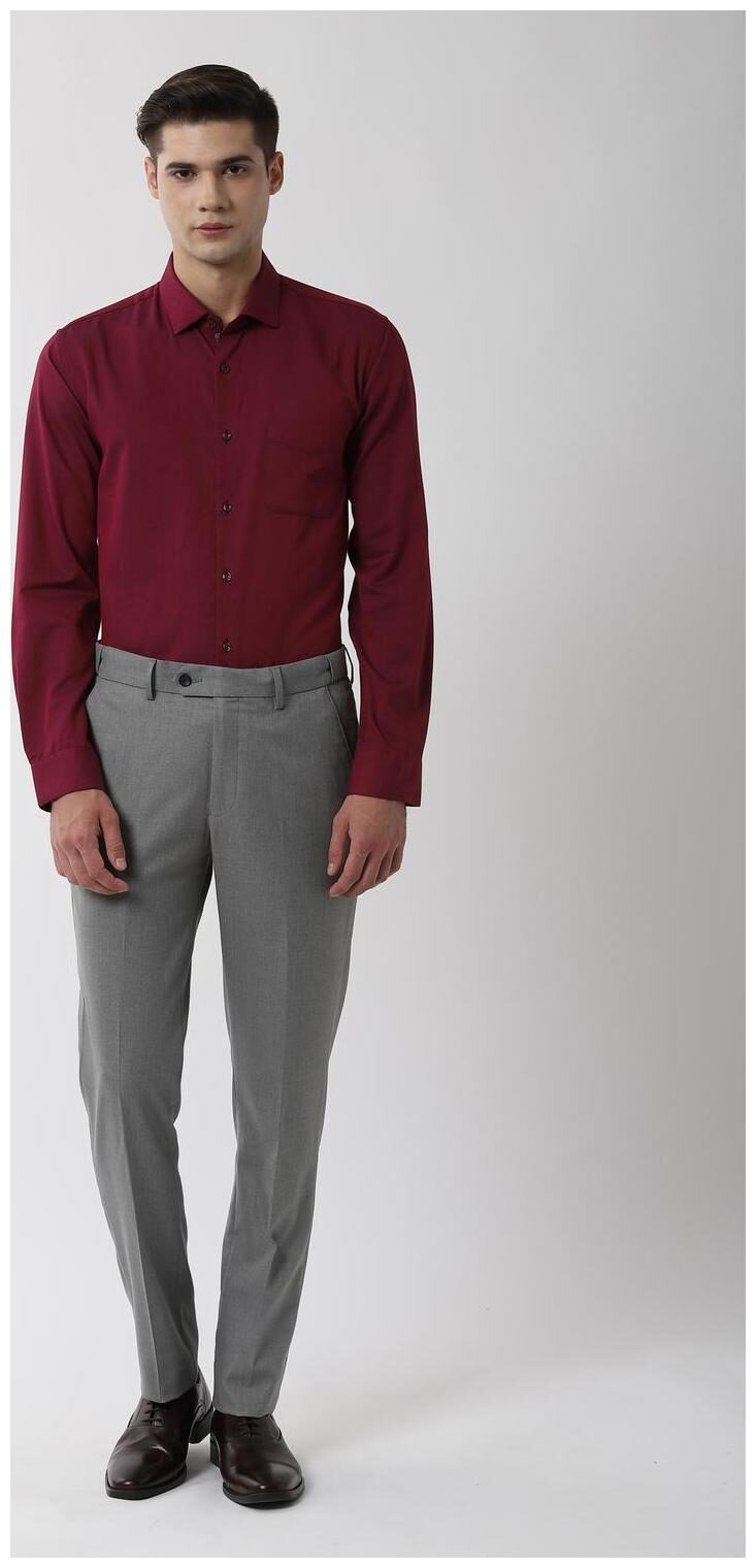 

Peter England Men Regular fit Formal Shirt - Maroon