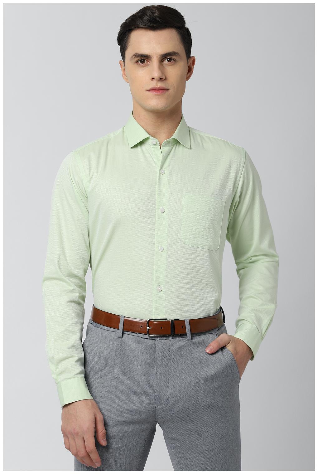 

Peter England Men Regular fit Formal Shirt - Green