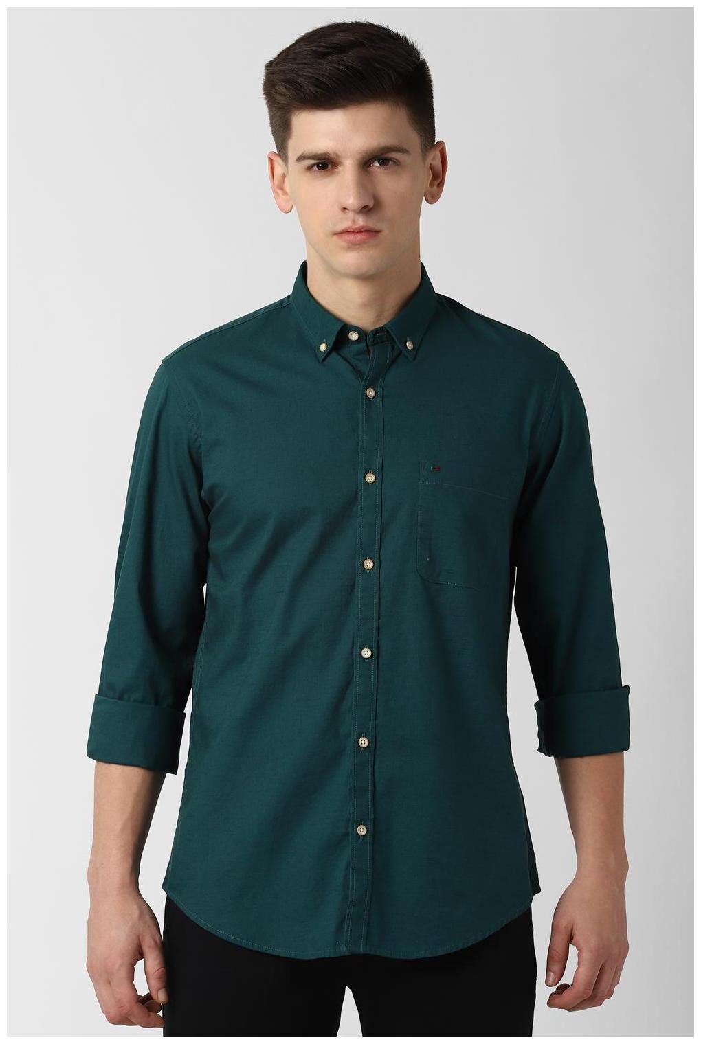 

Peter England Men Green Textured Slim Fit Casual Shirt