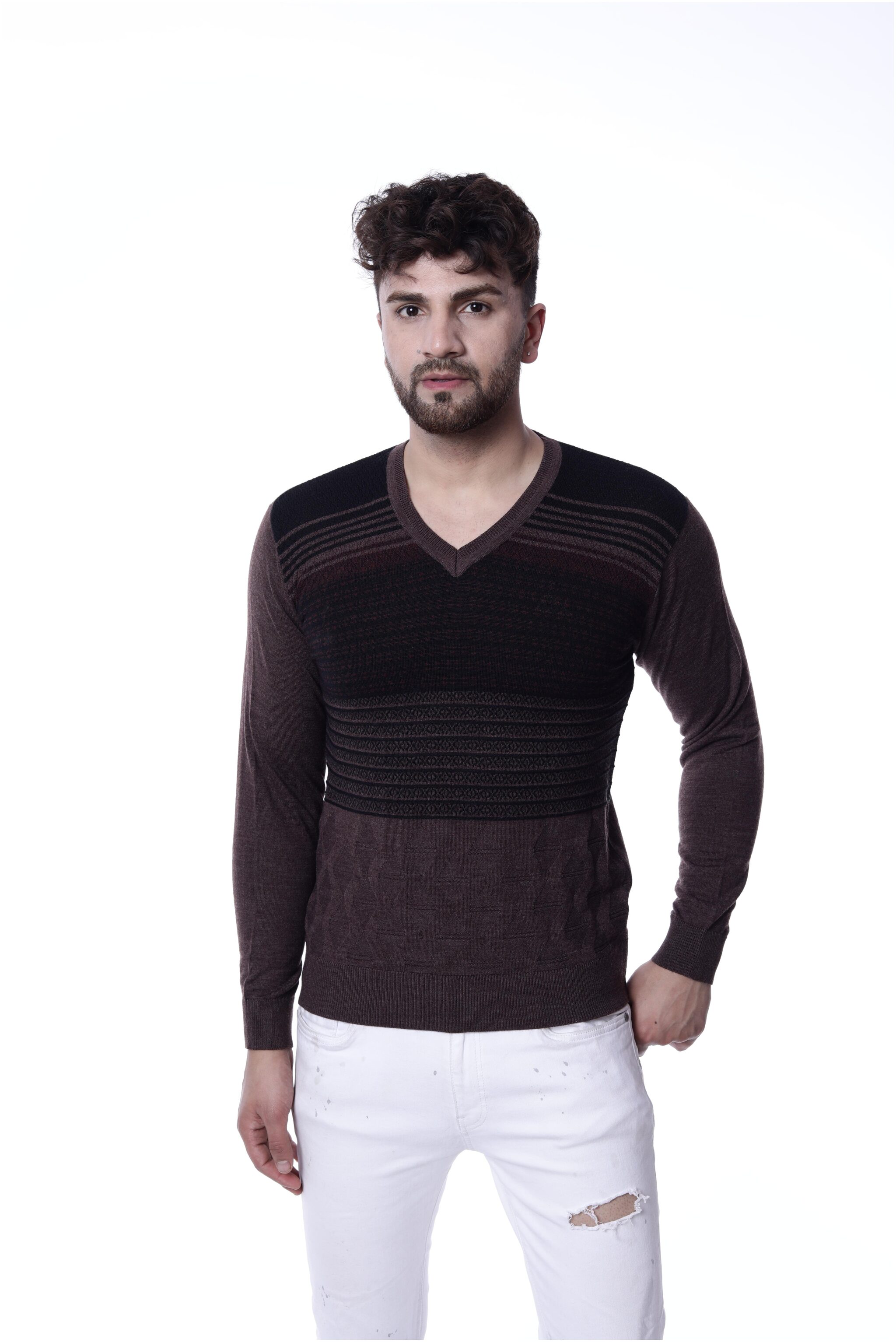 

PICOT Men Brown V neck Pullover