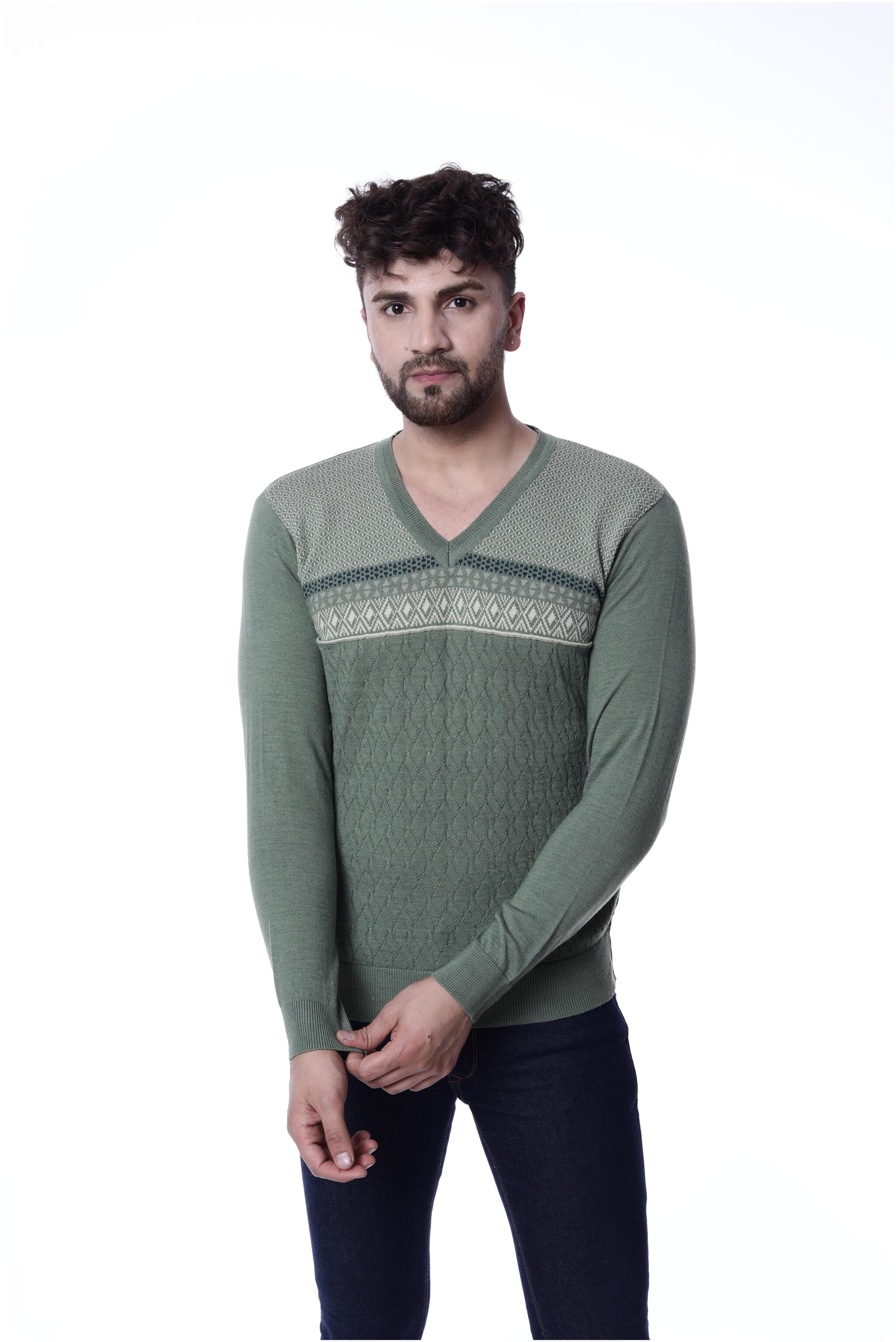 

PICOT Men Green V neck Pullover