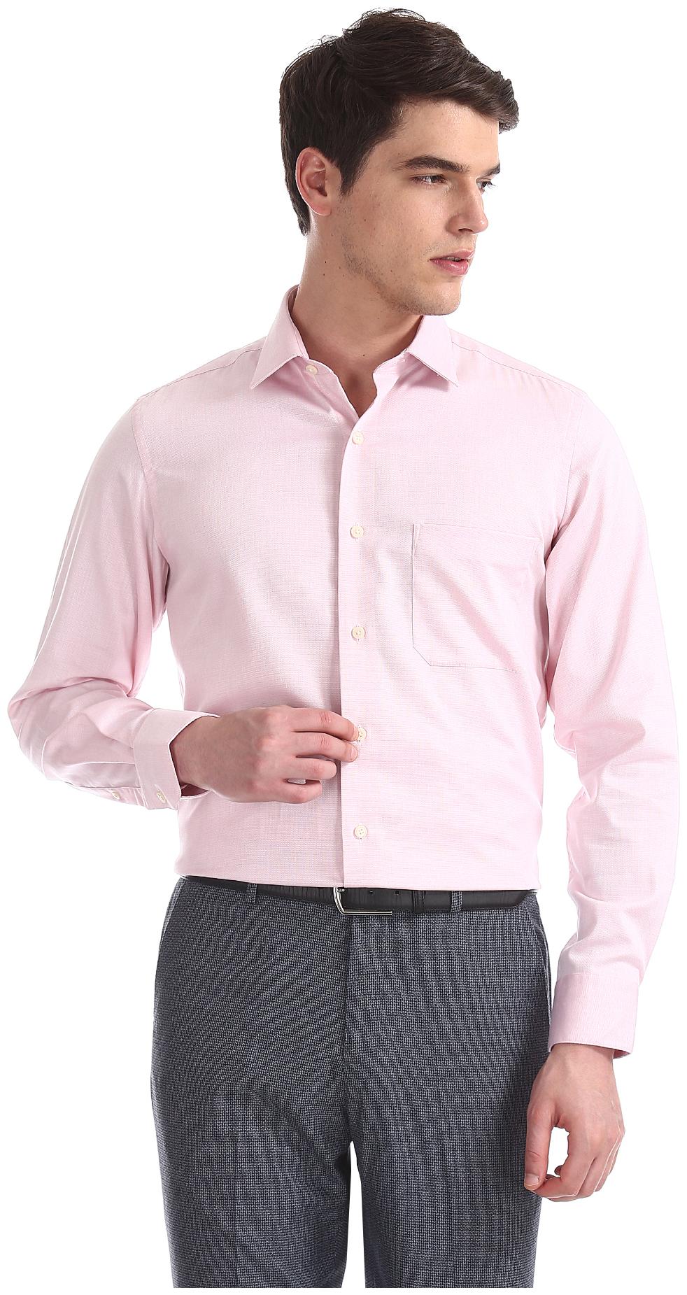 

Arrow Men Regular fit Formal Shirt - Pink