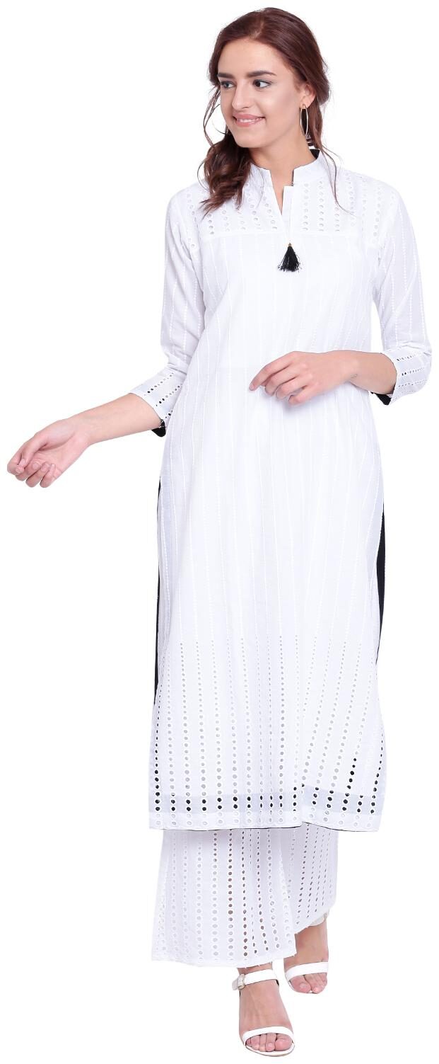 

PINKY PARI Women White Floral Straight Kurta With Palazzo