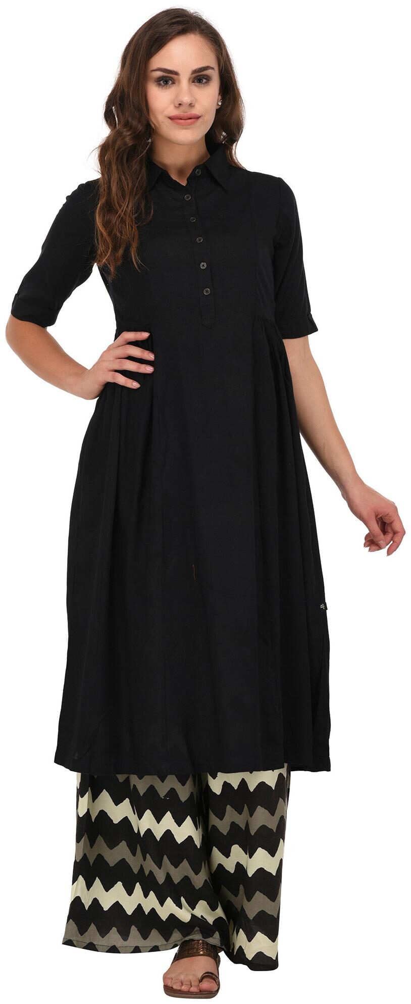 

PISTAA Women Black Solid Anarkali Kurta