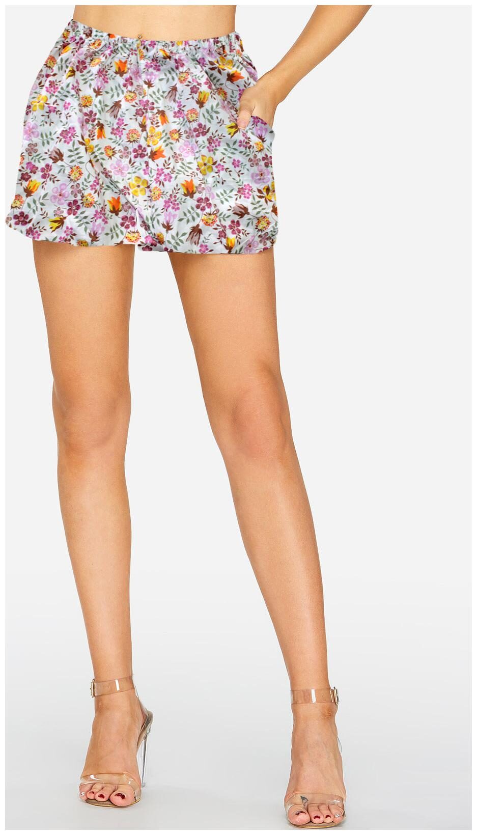 

POLKA Women Solid Hot pants - Red
