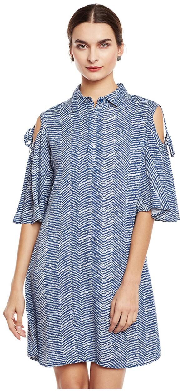 

Oxolloxo Blue Printed Bodycon dress